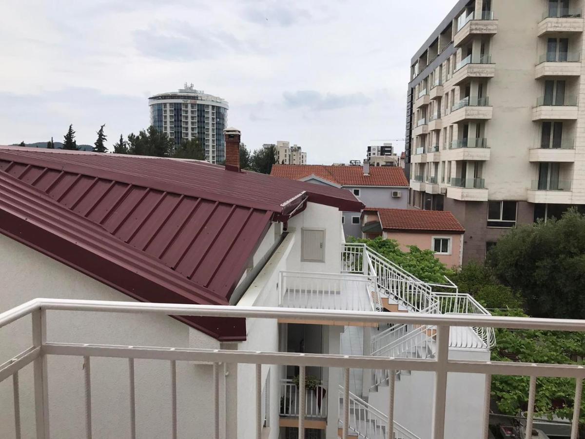 Guesthouse Mb Knezevic Budva Ngoại thất bức ảnh